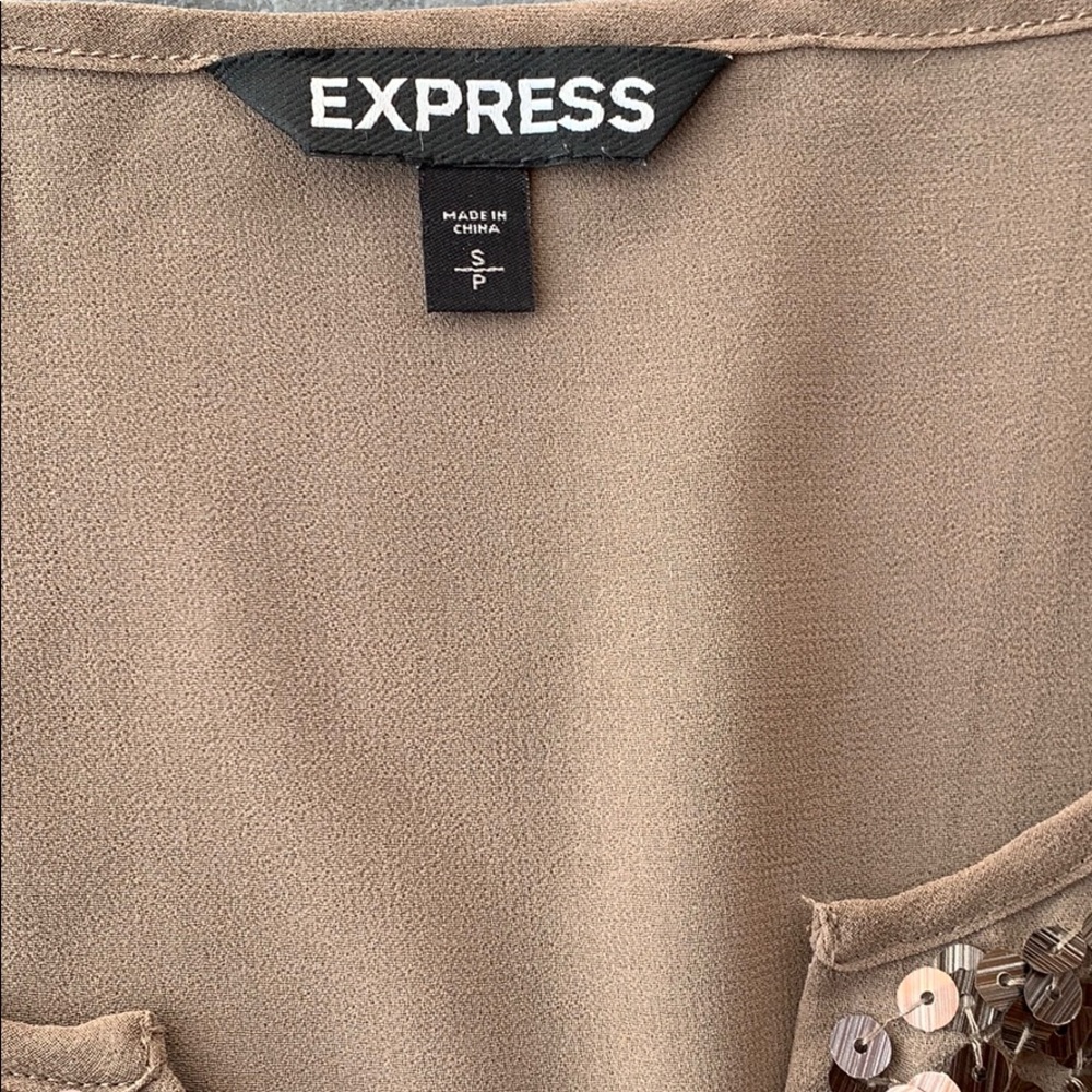 Express Top - Picture 5 of 6
